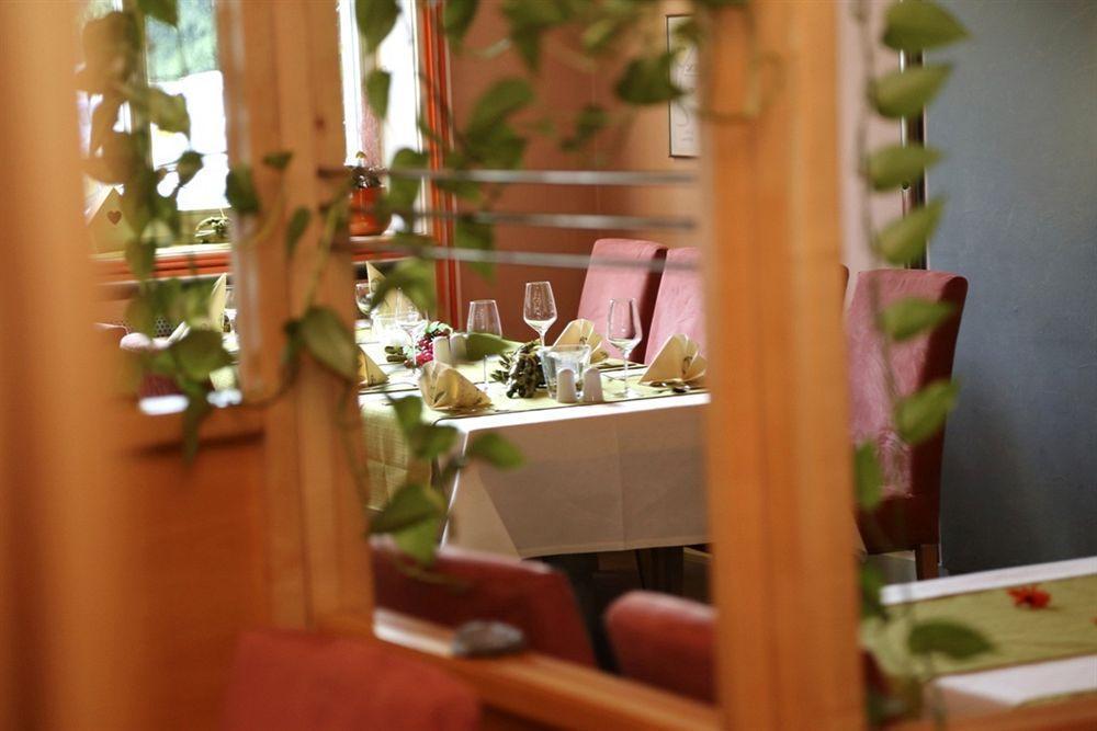 Muehlenthalers Park Hotel コンツ エクステリア 写真