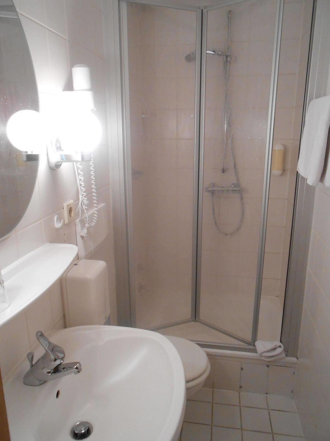 Muehlenthalers Park Hotel コンツ エクステリア 写真