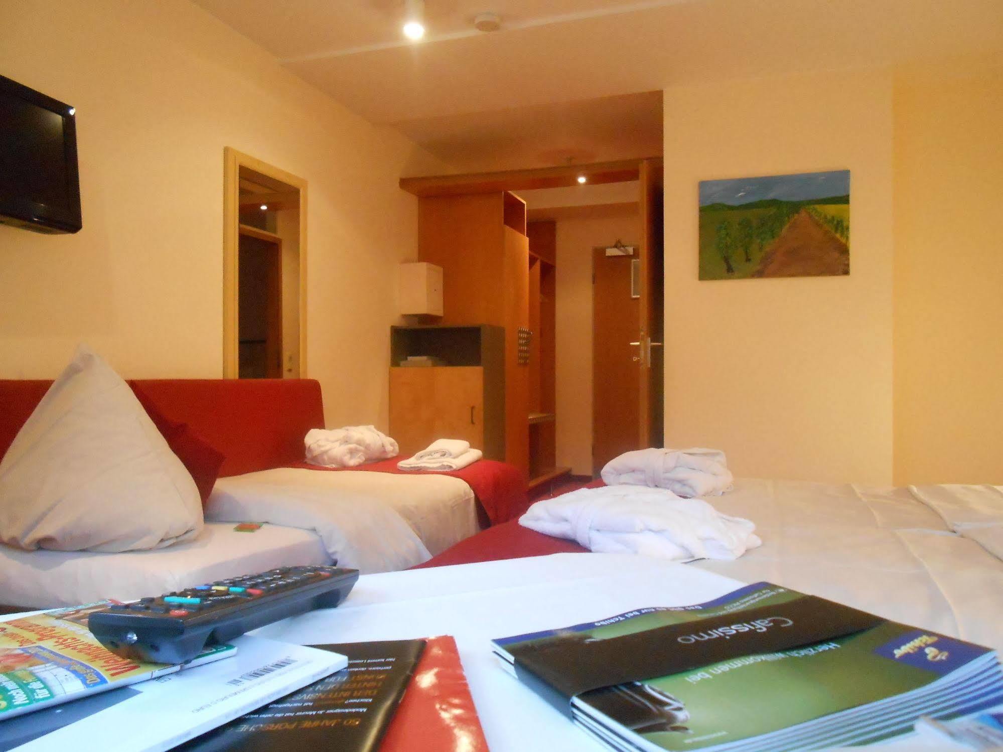 Muehlenthalers Park Hotel コンツ エクステリア 写真