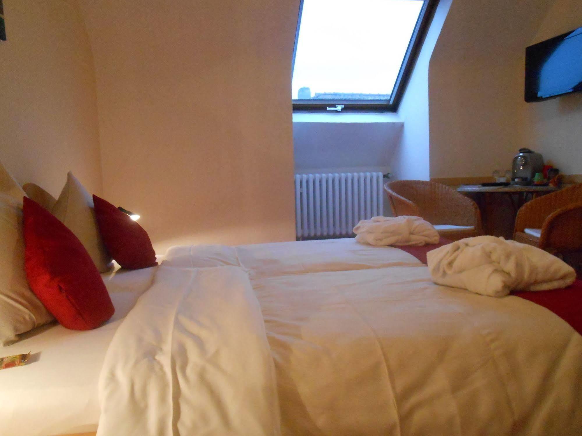 Muehlenthalers Park Hotel コンツ エクステリア 写真